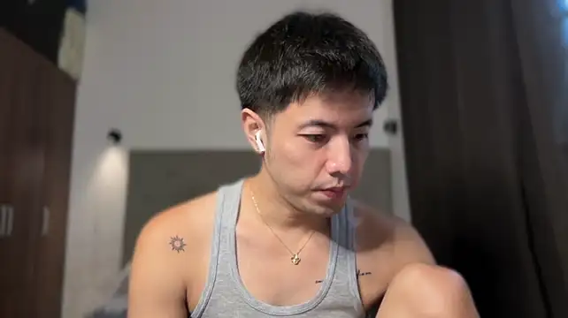 Addictiveboi 即時 XXX 聊天
