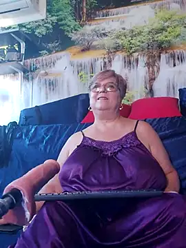 Chat +18 de QueenPammy1 ao vivo