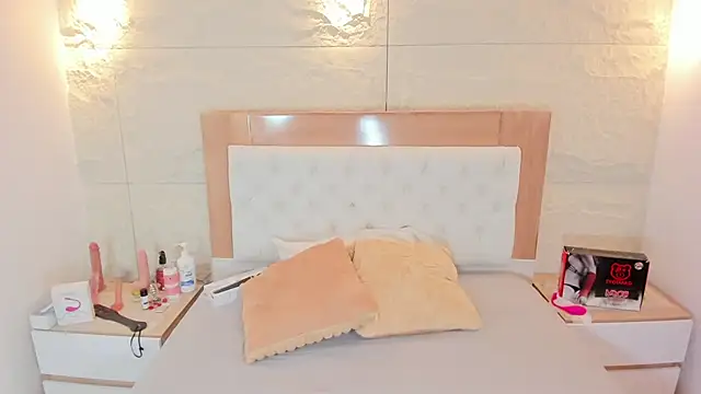 NINAMARTINS 现场XXX聊天