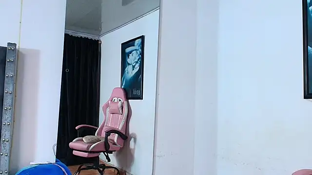 GraceWallace_'s Live XXX Chat