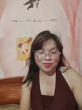 Cover-baan Live XXX chat