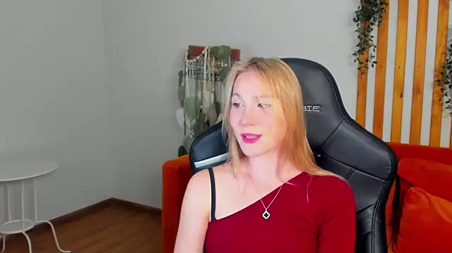 Chat XXX ao vivo de ElaraVoltage