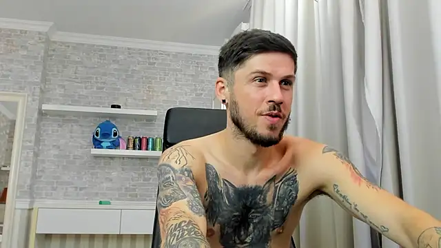 Chat +18 de JonahShaw ao vivo