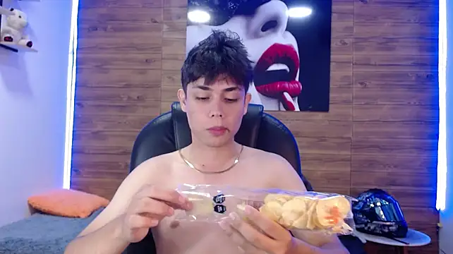 Chat XXX ao vivo de ivan_cooper