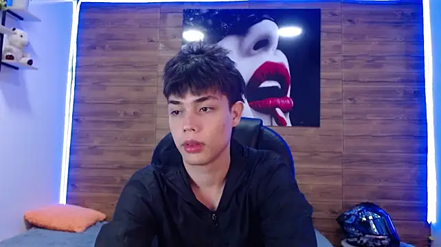 Chat +18 de ivan_cooper ao vivo