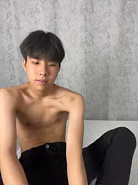guoguo18 现场XXX聊天