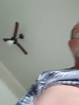 Chat +18 de nard53 ao vivo