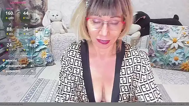 AgataFoxx's Live XXX Chat
