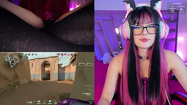 LiaGames' Live XXX Chat