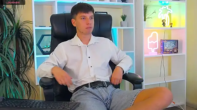 Онлайн чат XXX ThomasEdisonn