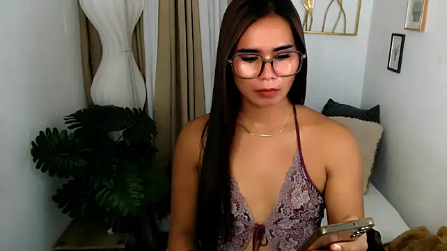 Živý XXX chat PlayWithLesley_Xx