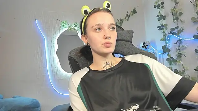 Elastikisss live XXX chat