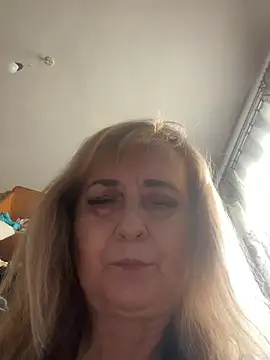 Irina2909@xh Chat XXX in diretta