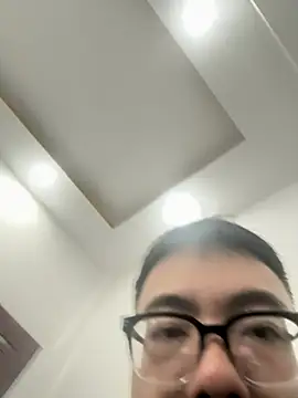 Grass_99 Live XXX-Chat