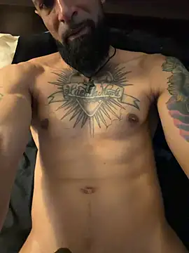 Kingsavage2586 élő XXX-chatje
