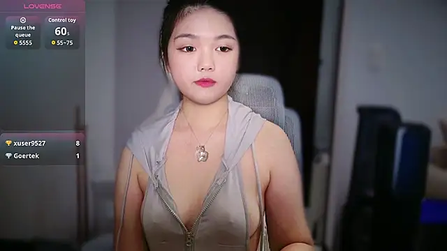 c-xuxu150n Live XXX chat