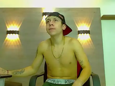 XXX chat uživo modela Gaeliitto
