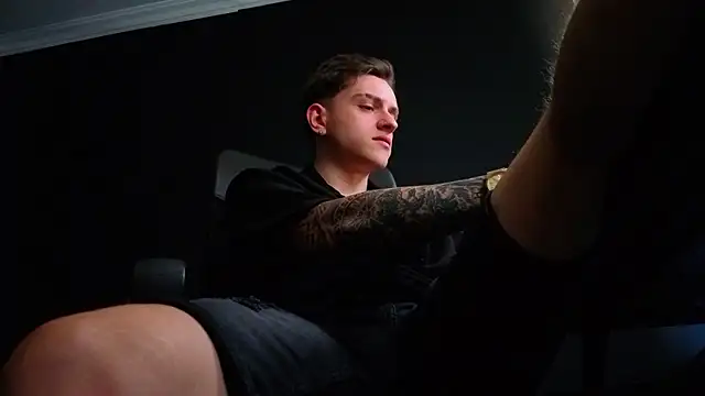 FelixStarkk élő XXX-chatje