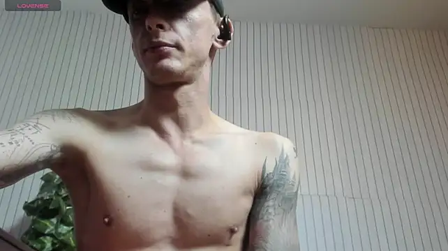 James2Inked XXX чат на живо