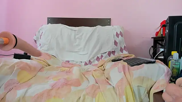 HotSweetAngel 现场XXX聊天