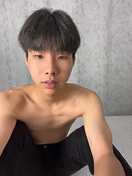 guoguo18 Live XXX-Chat