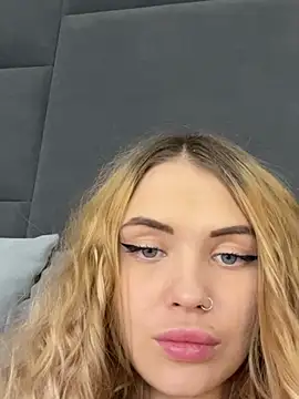 AnnaSpacey élő XXX-chatje