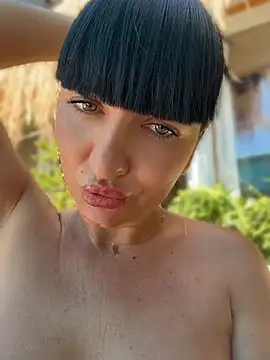 MysticCleo's Live XXX Chat