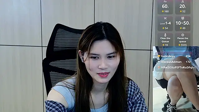 zhen-68's Live XXX Chat