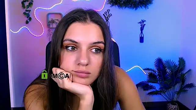 lisa_dark_n Live XXX chat