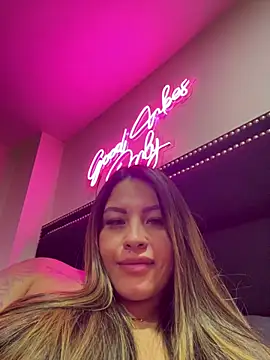 sexyyykloee Chat XXX in diretta