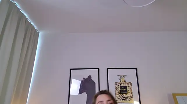 MissAlison__ Obrolan Langsung XXX