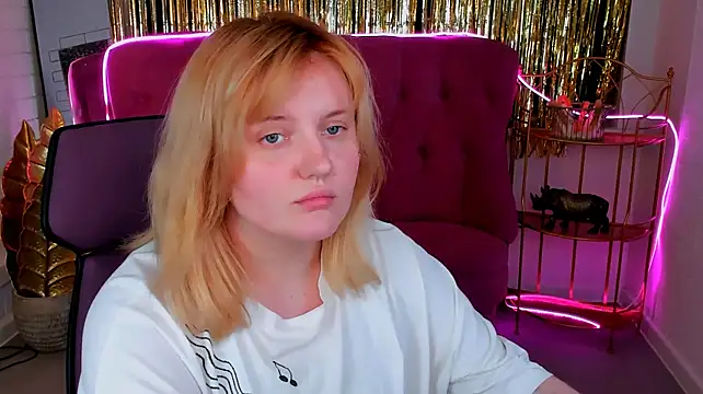 KathyBriggsn Live XXX chat