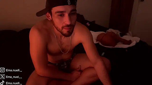 XXX chat uživo modela Emanuell__