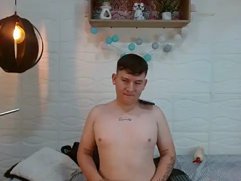 damian_miller7 Chat XXX live