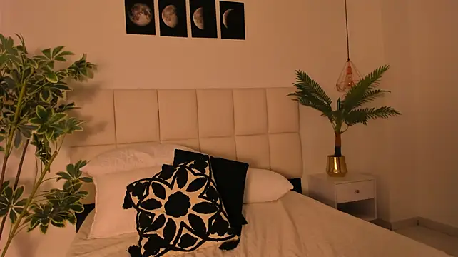 Megan_Brunette2's Live XXX Chat