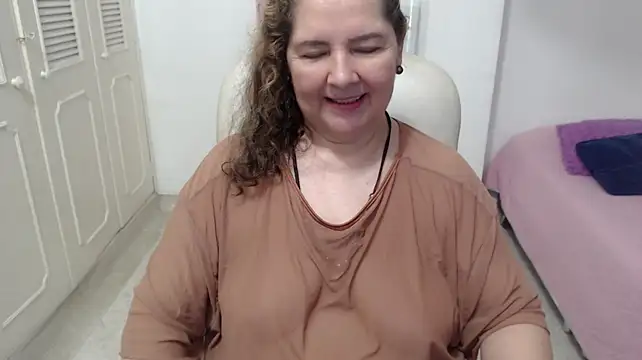 leonela_69 Live XXX-Chat