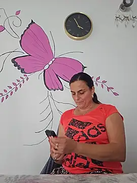 צ'אט XXX בשידור חי של IsabelleCraft