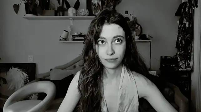 Chat +18 de Yoka_paradoXXX ao vivo