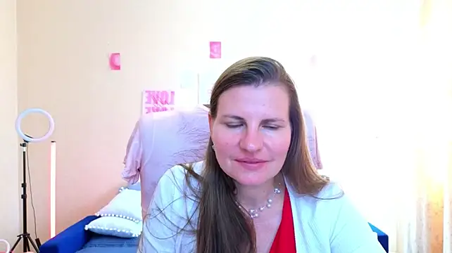 Mirabelle_Velvet's Live XXX Chat