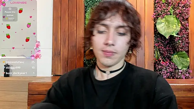 แชท XXX สดของ Brunodeluca_