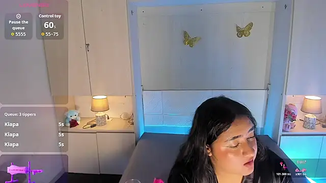 LilyWhitneyn Live XXX chat