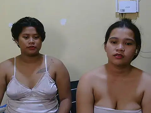 TwinityX লাইভ XXX চ্যাট