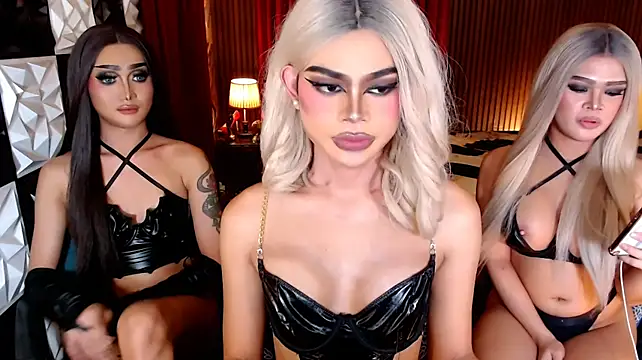 IndestructibleLilyn Live XXX chat