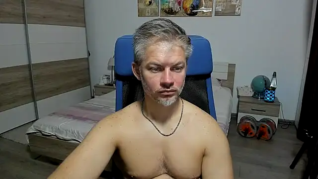 RobbyShawz webkamerás műsora
