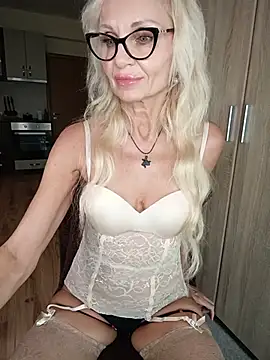 Mila_Lovi 라이브 XXX 채팅