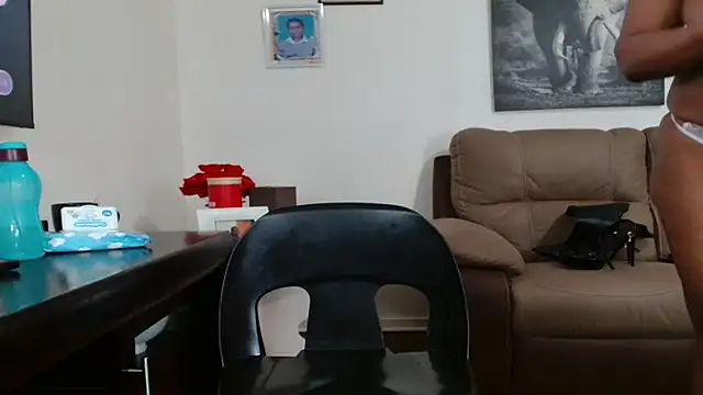 Hotcougar Live XXX-Chat