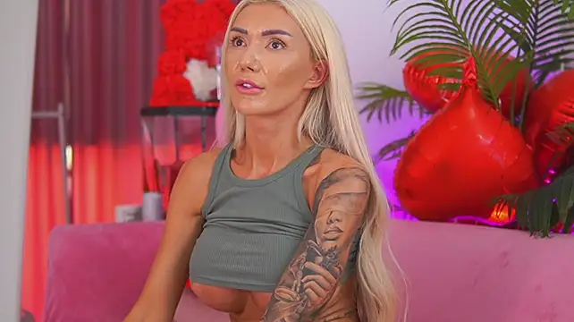 fallingangel Adlı Modelin Canlı XXX Sohbeti