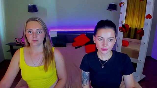 MagicEyess Adlı Modelin Canlı XXX Sohbeti