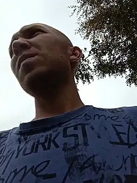 צ'אט XXX בשידור חי של _uncle_Mitya-43_