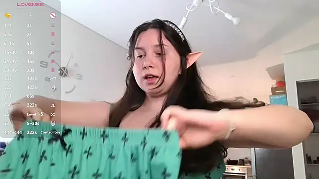 WhitneySimon live XXX chat